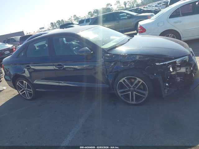 Aukcja sprzedaży 2020 Audi A3 Premium 40 Tfsi Front-wheel Drive S Tronic, vin: WAUAUGFF3LA102515, numer aukcji: 44304589