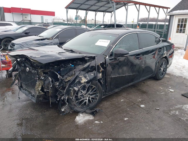 44304635 :رقم المزاد ، 58ABK1GG9GU026051 vin ، 2016 Lexus Es 350 مزاد بيع