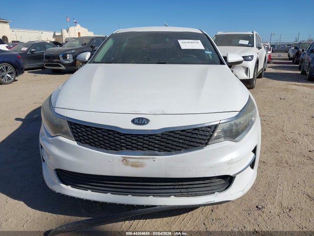 5XXGT4L32JG228715 KIA Optima Lx