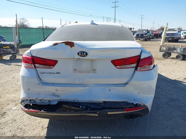 5XXGT4L32JG228715 KIA Optima Lx
