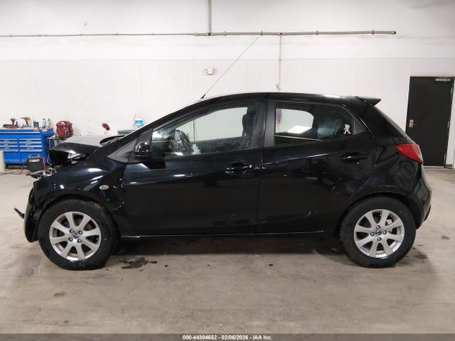 Продажа на аукционе авто 2014 Mazda Mazda2 Touring, vin: JM1DE1LY2E0172399, номер лота: 44304652