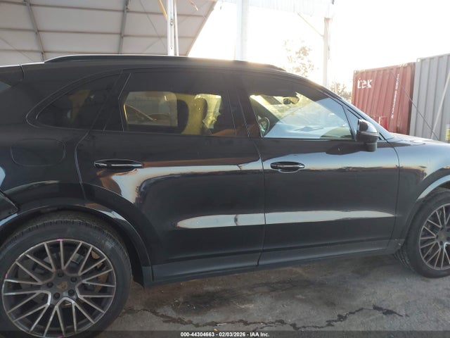 WP1AA2AY2MDA00483 Porsche Cayenne