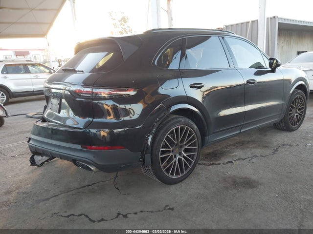 2021 PORSCHE CAYENNE WP1AA2AY2MDA00483 Photo 3