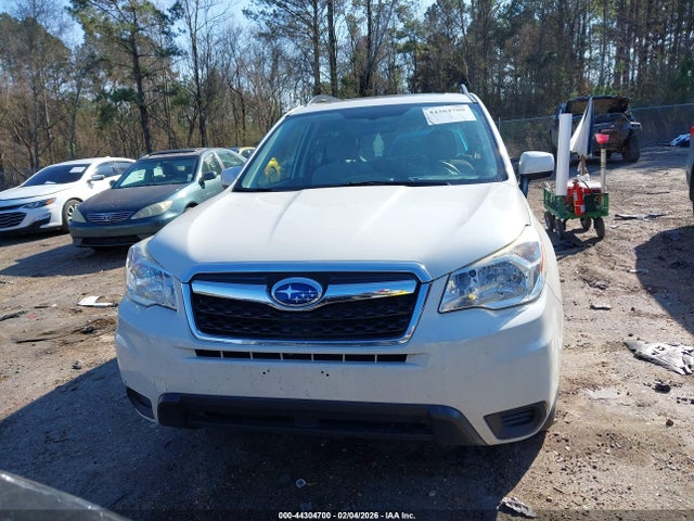 44304700 :رقم المزاد ، JF2SJADC7GH563396 vin ، 2016 Subaru Forester 2.5i Premium مزاد بيع