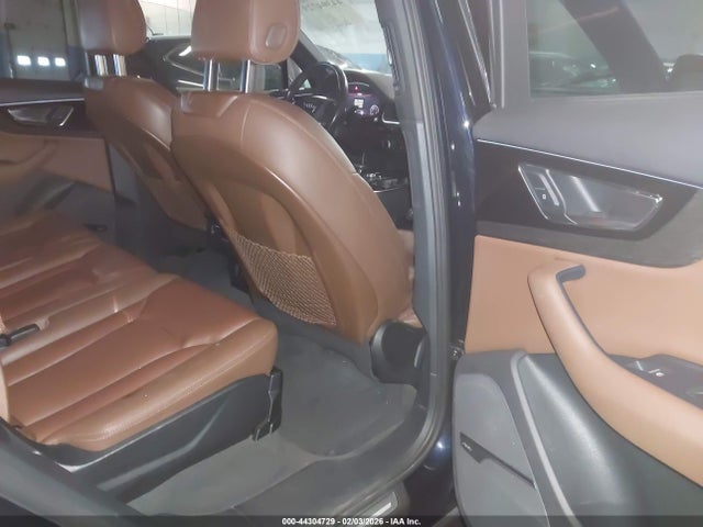 2018 AUDI Q7 WA1LAAF78JD012387 Photo 7