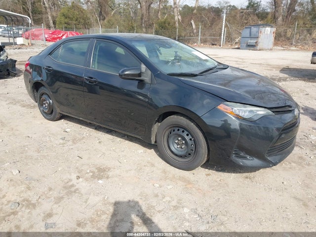 Toyota COROLLA LE 2017 5YFBURHE2HP727093 Image 1