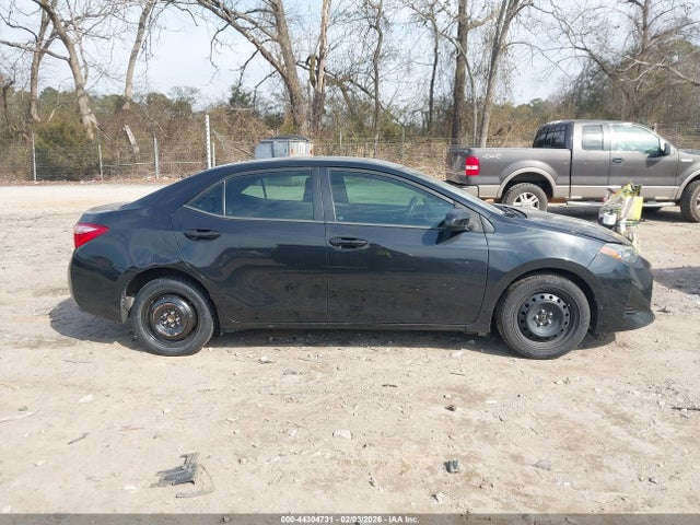 Toyota COROLLA LE 2017 5YFBURHE2HP727093 Image 13