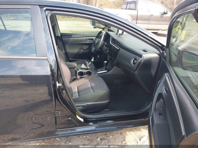 Toyota COROLLA LE 2017 5YFBURHE2HP727093 Image 5
