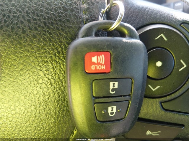 Toyota Rav4 Xle 2017 JTMWFREV1HJ106450 Image 11