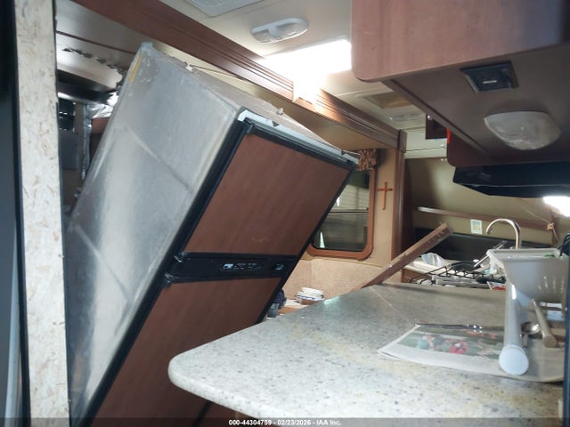 Продаж на аукціоні авто 2015 Dutchmen Denali, vin: 4YDT23725FP940064, номер лоту: 44304759