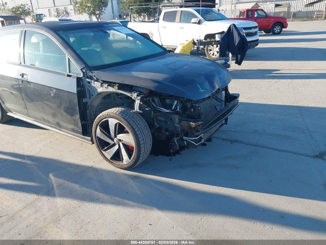 3VW447AU0JM281342 Volkswagen Golf Gti 2.0t Autobahn/2.0t S/2.0t Se