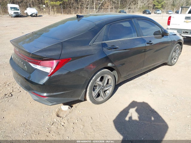 44304762 :رقم المزاد ، 5NPLS4AG8PH108891 vin ، 2023 Hyundai Elantra Sel مزاد بيع