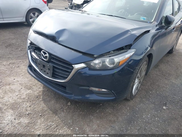 3MZBN1L72HM153011 Mazda Mazda3 Touring