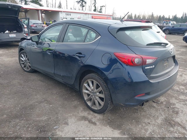 3MZBN1L72HM153011 Mazda Mazda3 Touring