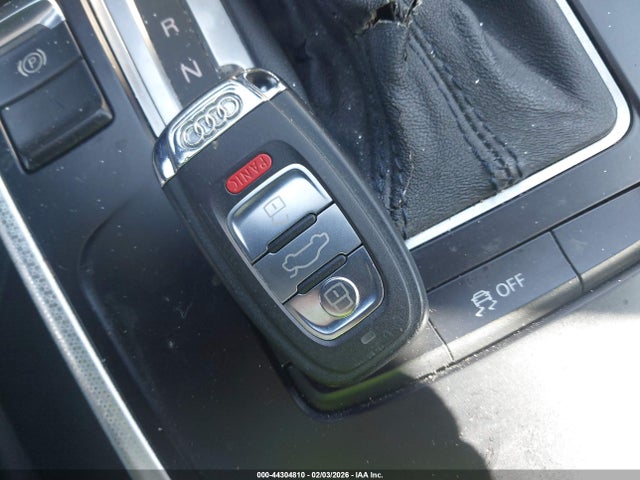 2011 AUDI A4 WAUBFAFL9BN042474 Photo 10