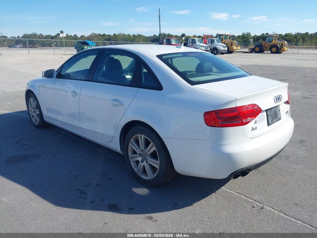 2011 AUDI A4 WAUBFAFL9BN042474 Photo 2