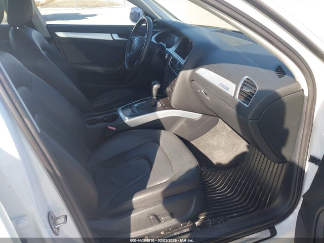 2011 AUDI A4 WAUBFAFL9BN042474 Photo 4