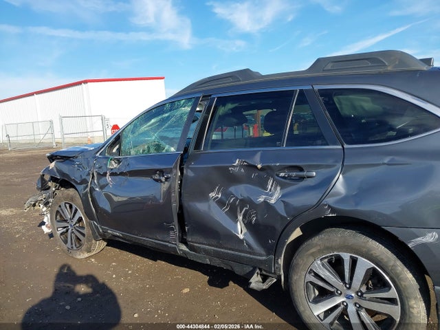 4S4BSANC1J3309807 Subaru Outback 2.5i Limited