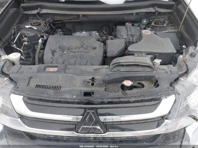 2018 MITSUBISHI OUTLANDER JA4AD3A36JZ028010 Photo 9
