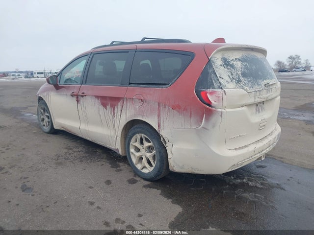 Продаж на аукціоні авто 2018 Chrysler Pacifica Touring L Plus, vin: 2C4RC1EG1JR293103, номер лоту: 44304886