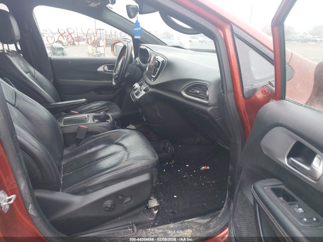 Продаж на аукціоні авто 2018 Chrysler Pacifica Touring L Plus, vin: 2C4RC1EG1JR293103, номер лоту: 44304886