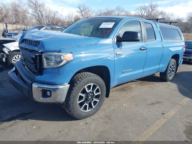 5TFUY5F12JX755568 Toyota Tundra Sr5 5.7l V8