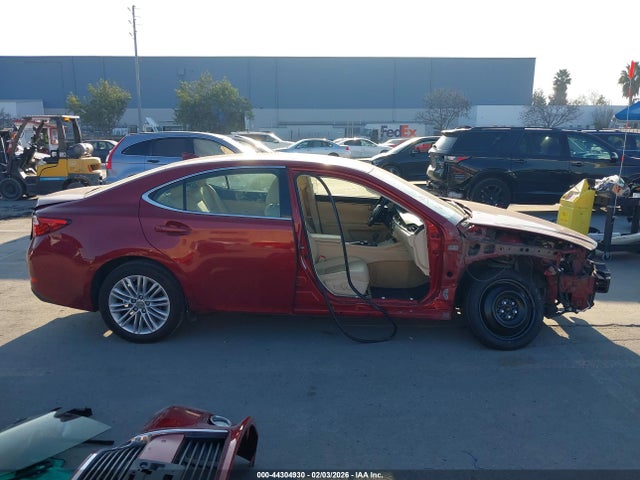 Aukcja sprzedaży 2015 Lexus Es 350, vin: JTHBK1GGXF2156585, numer aukcji: 44304930