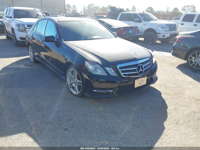 2013 MERCEDES-BENZ E 550 WDDHF9BB2DA718482