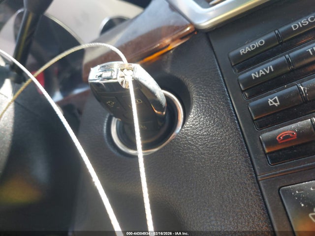 2013 MERCEDES-BENZ E 550 WDDHF9BB2DA718482 Photo 10