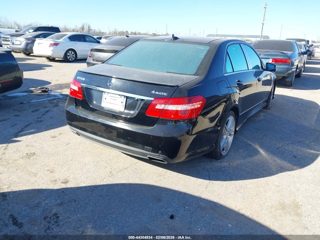 2013 MERCEDES-BENZ E 550 WDDHF9BB2DA718482 Photo 3