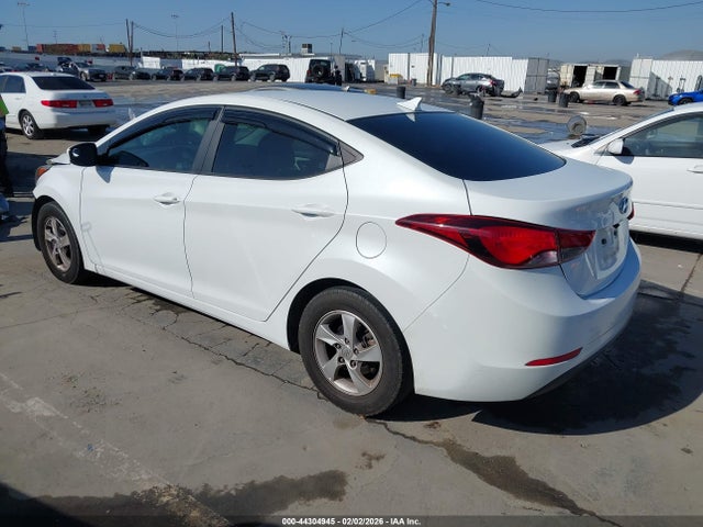 Hyundai ELANTRA SE 2015 5NPDH4AE2FH627953 Image 3