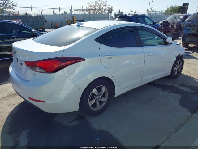 Hyundai ELANTRA SE 2015 5NPDH4AE2FH627953 Image 4