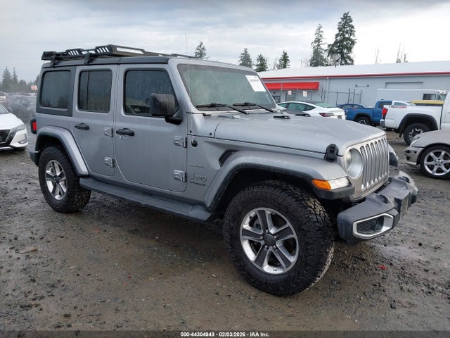 1C4HJXEG8KW529033 Jeep Wrangler Unlimited Sahara 4x4