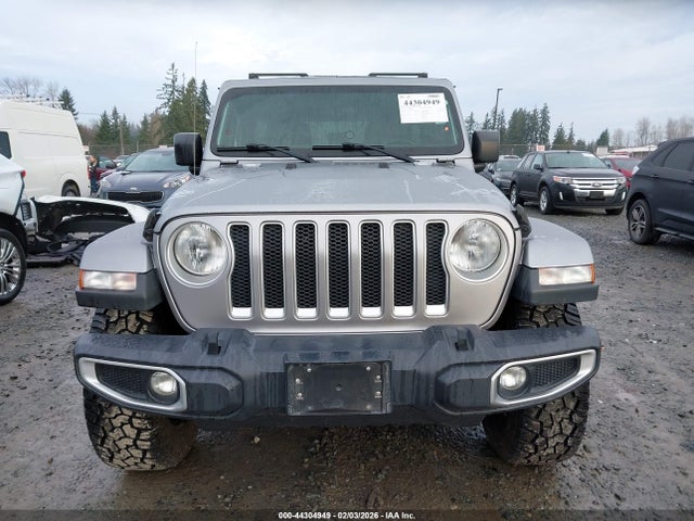 1C4HJXEG8KW529033 Jeep Wrangler Unlimited Sahara 4x4