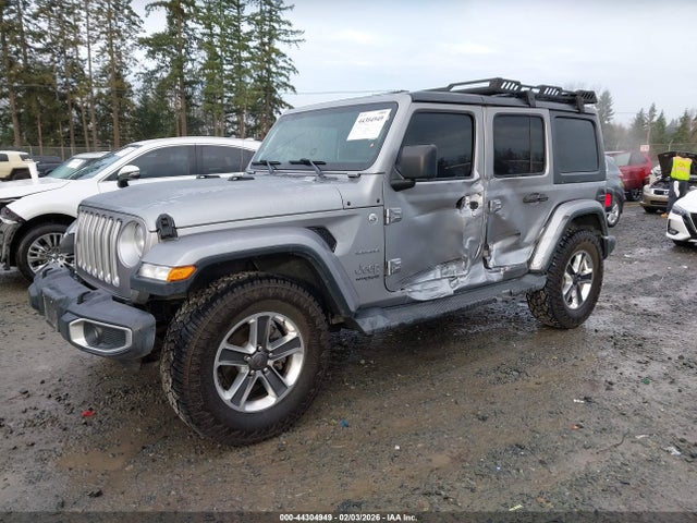 1C4HJXEG8KW529033 Jeep Wrangler Unlimited Sahara 4x4