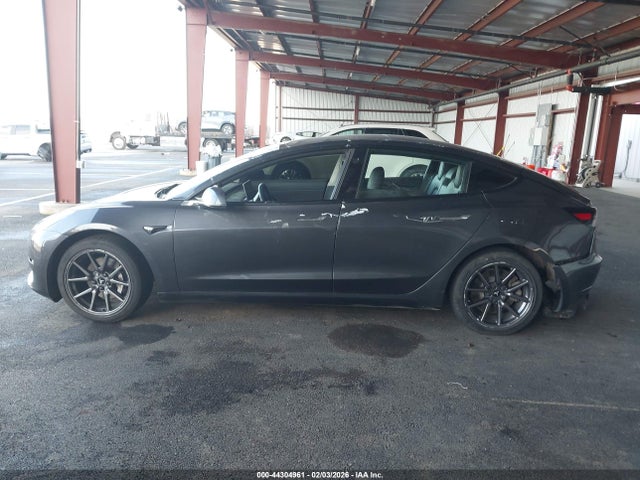 Tesla Model 3 Long Range/performance 2019 5YJ3E1EB0KF389225 Image 15