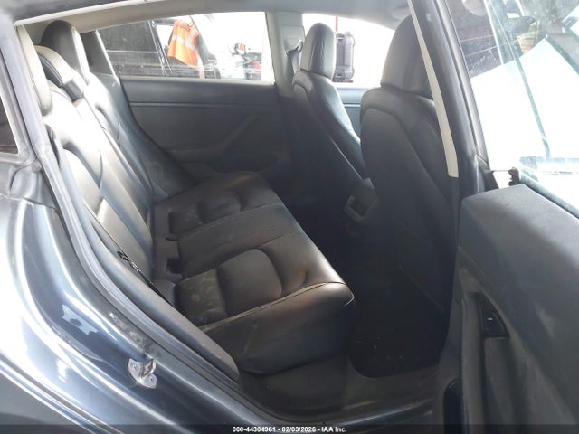 2019 TESLA MODEL 3 5YJ3E1EB0KF389225 Photo 7
