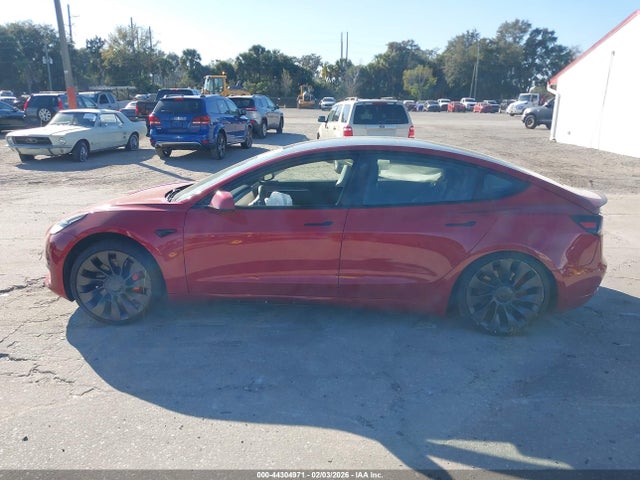 44304971 :رقم المزاد ، 5YJ3E1EC2MF024279 vin ، 2021 Tesla Model 3 Performance Dual Motor All-wheel Drive مزاد بيع