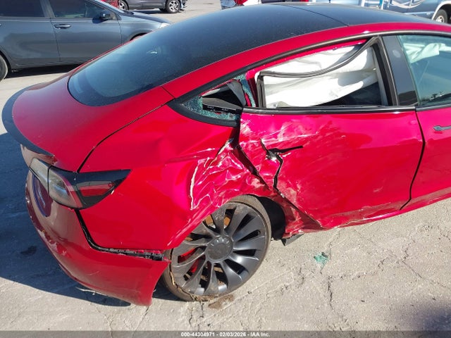 44304971 :رقم المزاد ، 5YJ3E1EC2MF024279 vin ، 2021 Tesla Model 3 Performance Dual Motor All-wheel Drive مزاد بيع