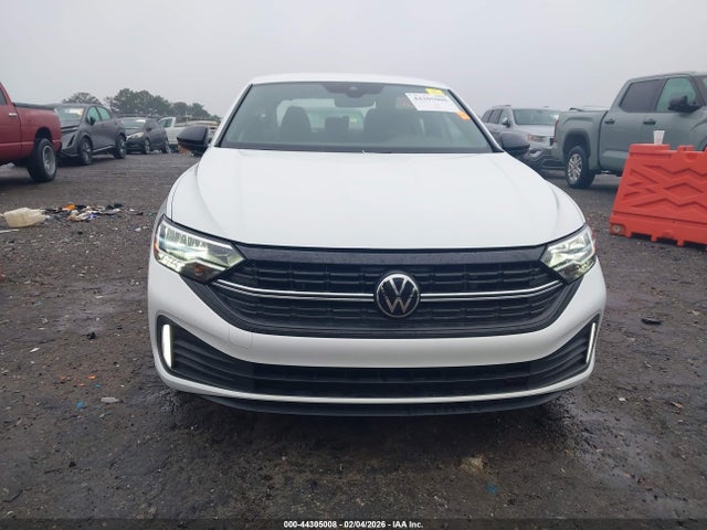 Продаж на аукціоні авто 2024 Volkswagen Jetta 1.5t Sport, vin: 3VWBM7BU6RM045053, номер лоту: 44305008