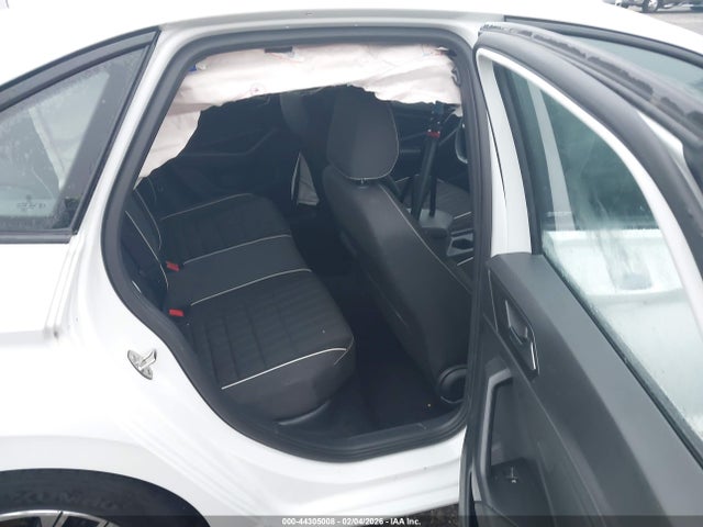 Продаж на аукціоні авто 2024 Volkswagen Jetta 1.5t Sport, vin: 3VWBM7BU6RM045053, номер лоту: 44305008