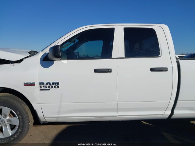 1C6RR6FT2KS722635 RAM 1500 Classic Tradesman 4x2 6&#039;4 Box