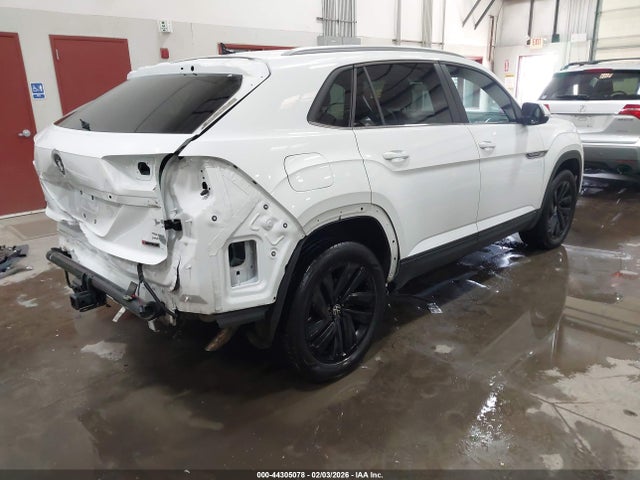 2022 VOLKSWAGEN ATLAS CROSS SPORT 1V2HE2CA0NC207237 Photo 3