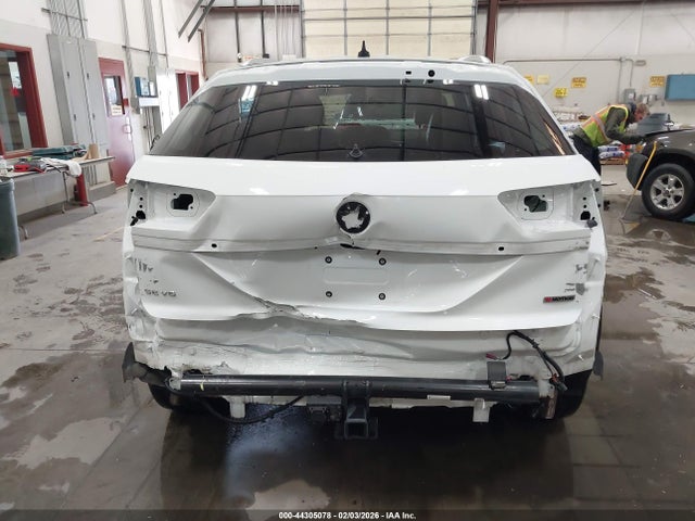 2022 VOLKSWAGEN ATLAS CROSS SPORT 1V2HE2CA0NC207237 Photo 5