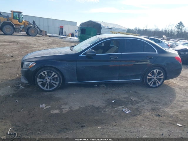 55SWF4JB5GU129684 Mercedes-Benz C 300
