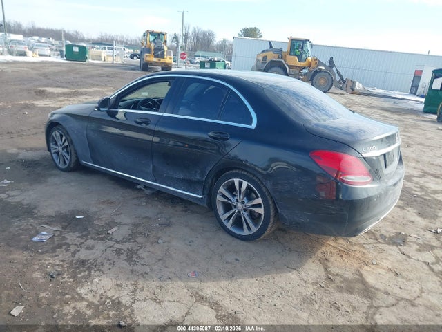 55SWF4JB5GU129684 Mercedes-Benz C 300