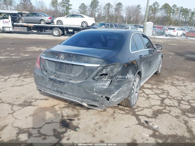55SWF4JB5GU129684 Mercedes-Benz C 300