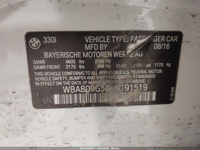 44305141 :رقم المزاد ، WBA8D9G58HNT91519 vin ، 2017 Bmw 330i Xdrive مزاد بيع