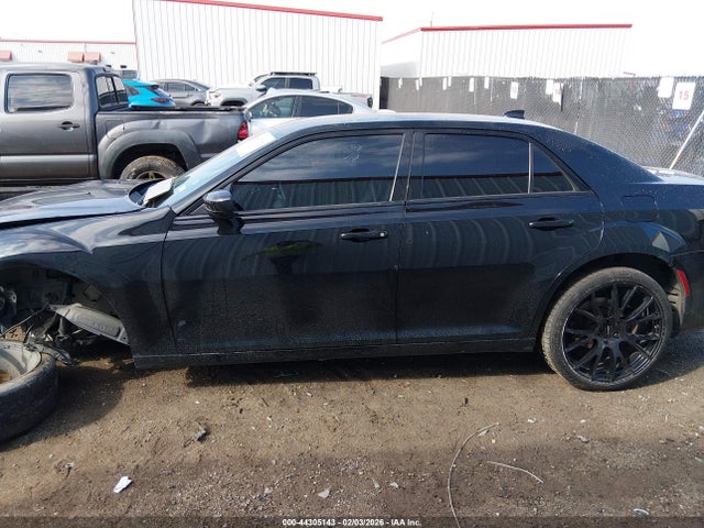 Aukcja sprzedaży 2016 Chrysler 300, vin: 2C3CCABG1GH233805, numer aukcji: 44305143