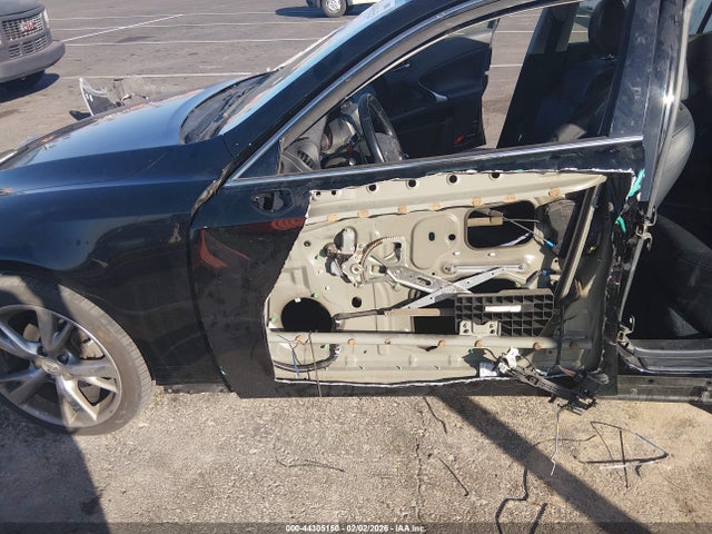44305150 :رقم المزاد ، JTHBF5C23A2095255 vin ، 2010 Lexus Is 250 مزاد بيع